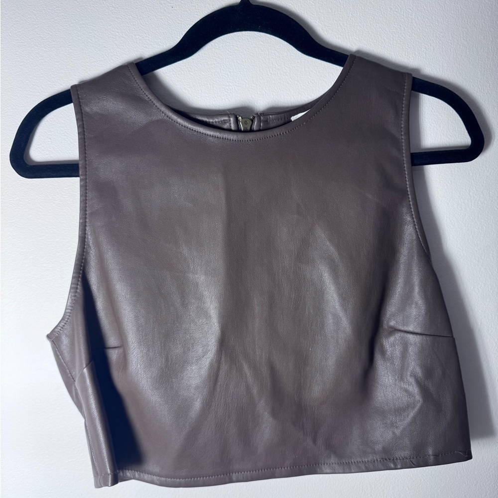 Chic Leather Sleeveless Crop Top - Brown